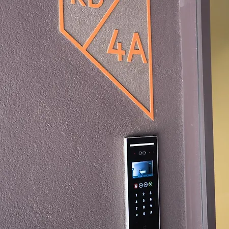 - K District Daire Belgrad